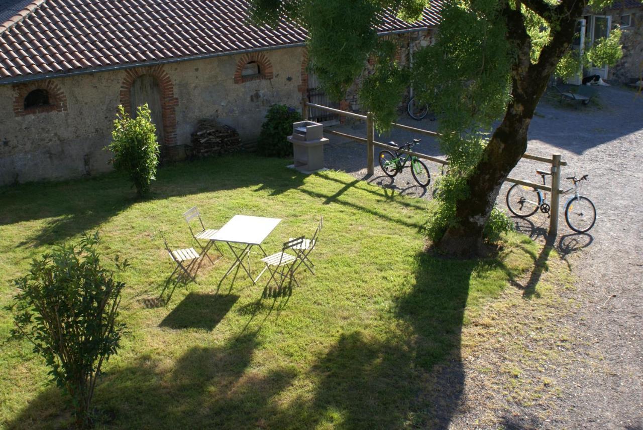 Le Logis Des Chons A La Campagne A Saint Hilaire Du Bois - Lys Haut Layon Le Plessis  ภายนอก รูปภาพ