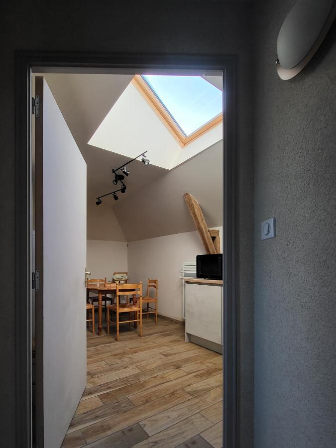 Le Logis Des Chons A La Campagne A Saint Hilaire Du Bois - Lys Haut Layon Le Plessis  ภายนอก รูปภาพ